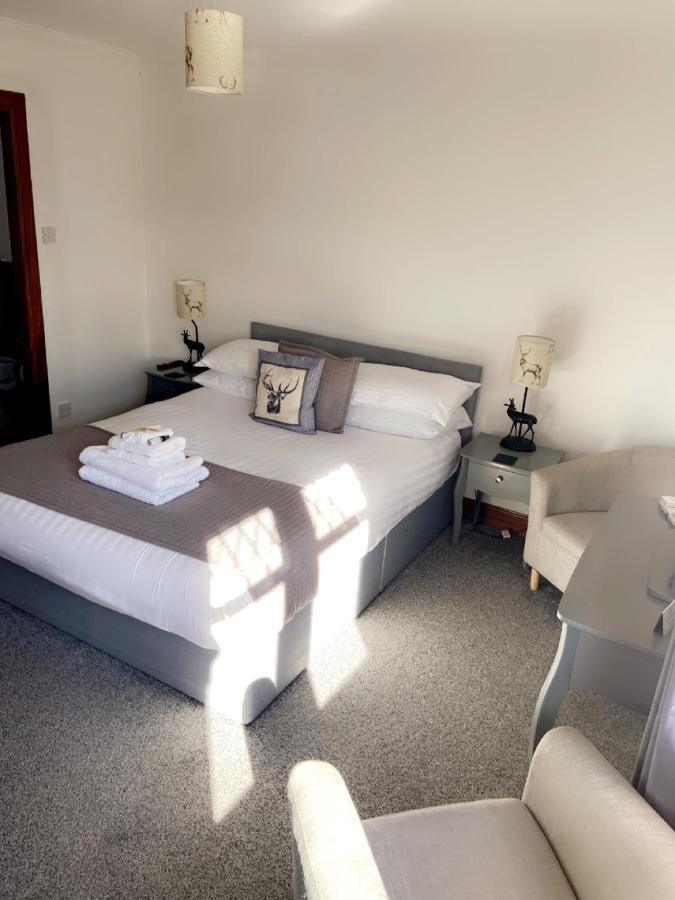 Victoria House Bed And Breakfast Fort William Buitenkant foto