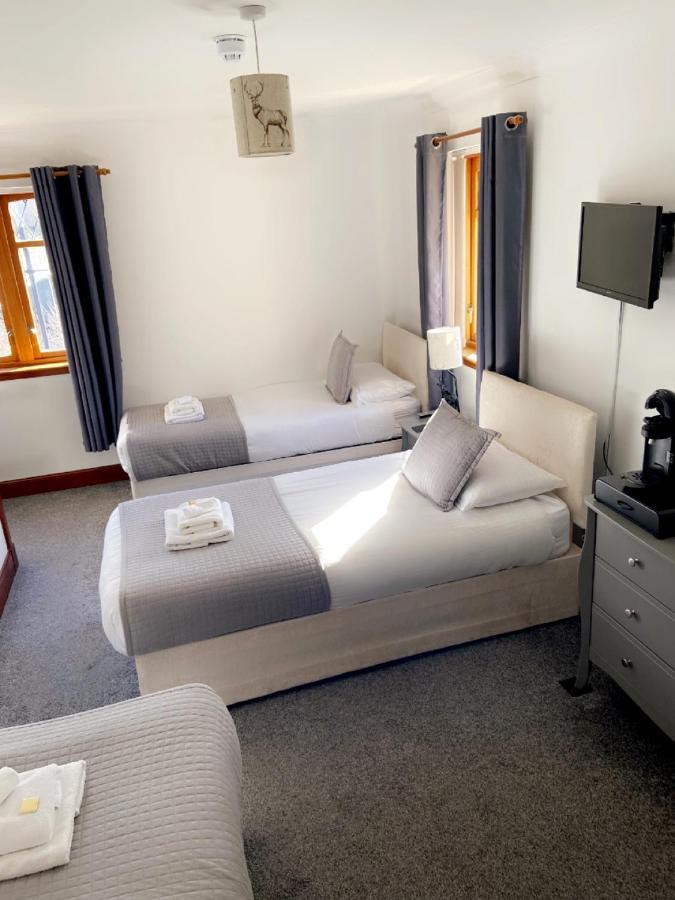 Victoria House Bed And Breakfast Fort William Buitenkant foto