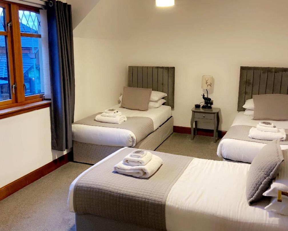 Victoria House Bed And Breakfast Fort William Buitenkant foto